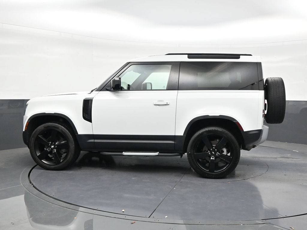 2022 Land Rover Defender 90 Standard