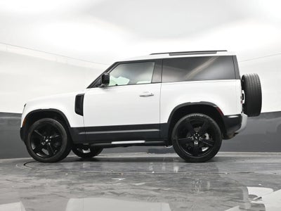 2022 Land Rover Defender 90 Standard