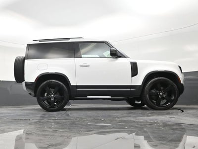 2022 Land Rover Defender 90 Standard