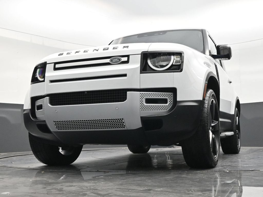 2022 Land Rover Defender 90 Standard