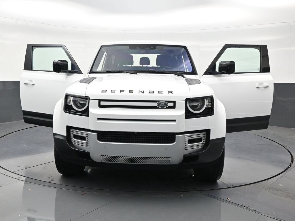 2022 Land Rover Defender 90 Standard
