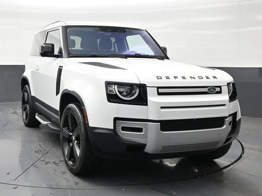 2022 Land Rover Defender 90 Standard