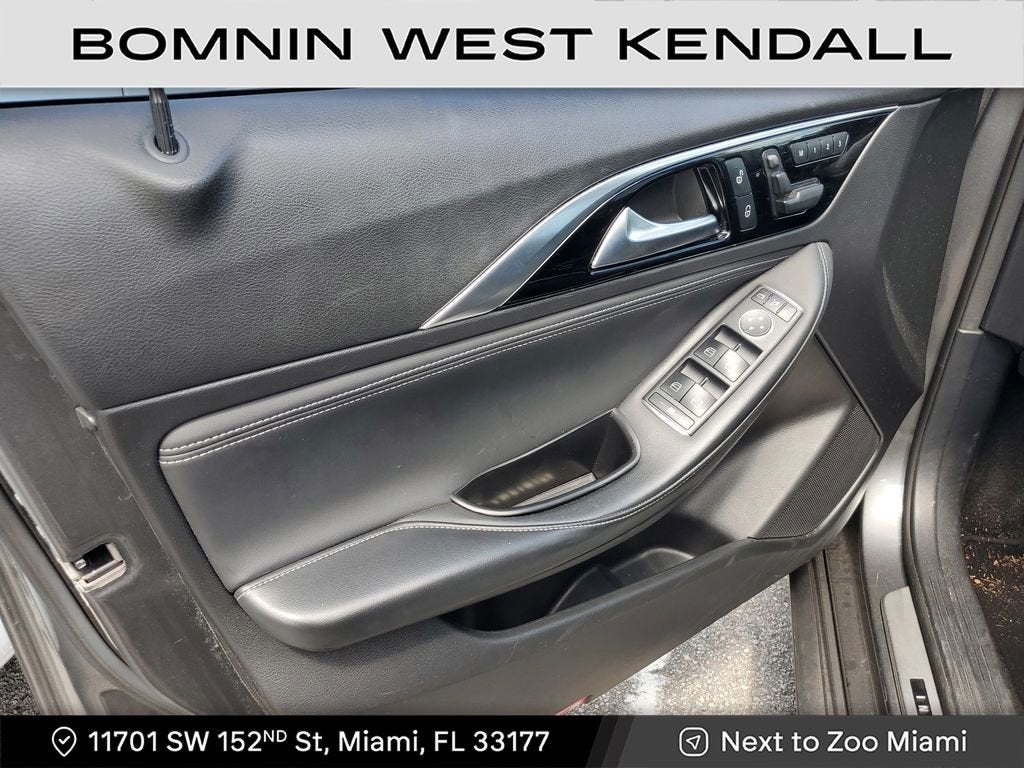 2019 INFINITI QX30 SPORT