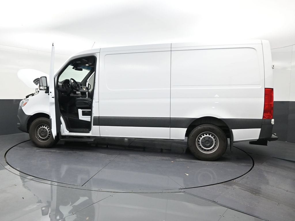 2025 Mercedes-Benz Sprinter Cargo Van Base