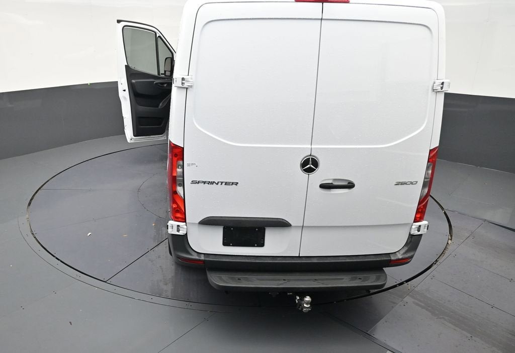 2025 Mercedes-Benz Sprinter Cargo Van Base