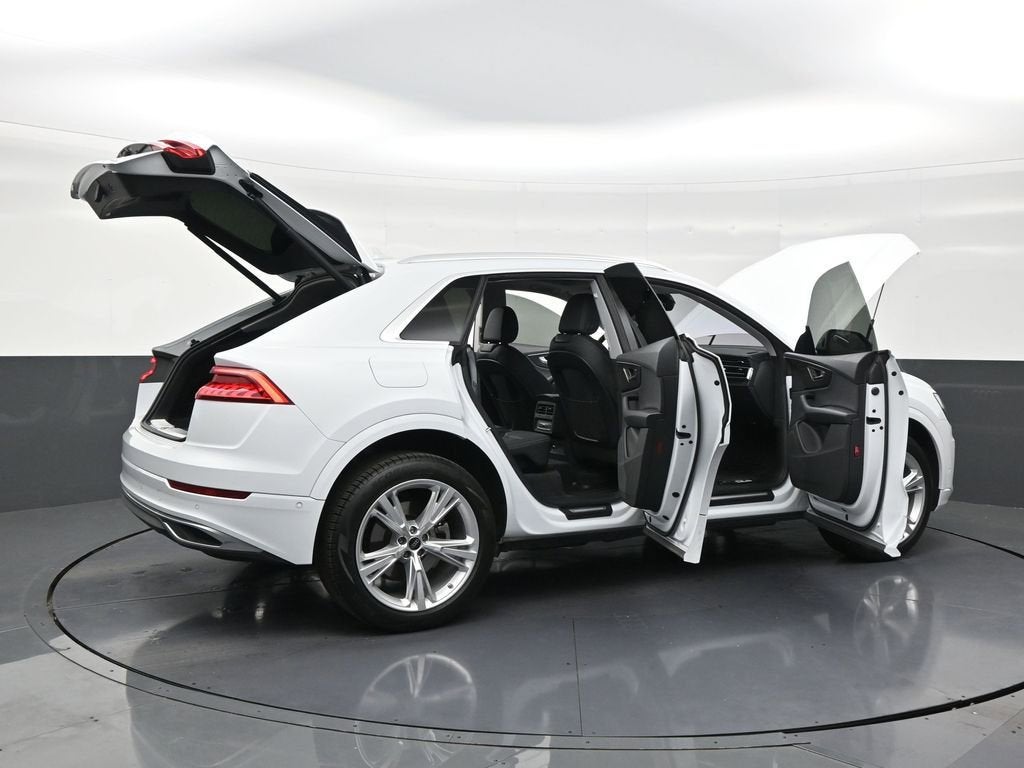 2023 Audi Q8 Premium