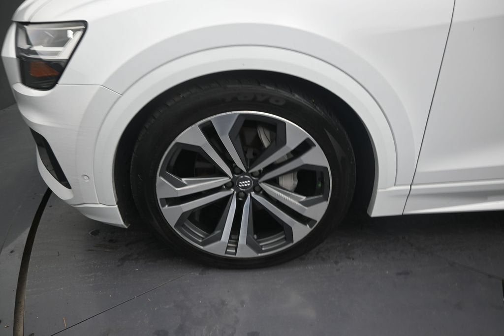 2019 Audi Q8 55 Premium
