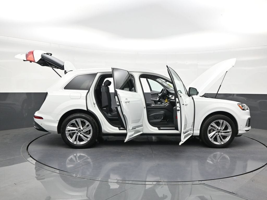 2021 Audi Q7 Premium Plus 55 TFSI quattro Tiptronic