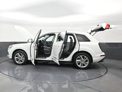 2021 Audi Q7 Premium Plus 55 TFSI quattro Tiptronic