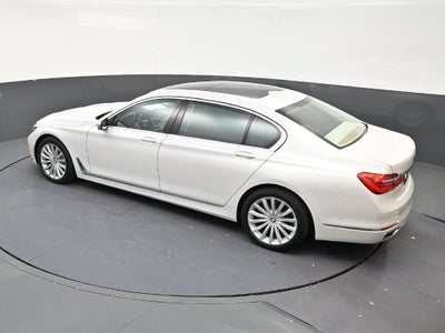 2019 BMW 740i 740i