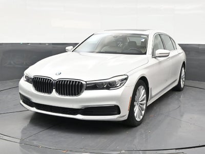 2019 BMW 740i 740i