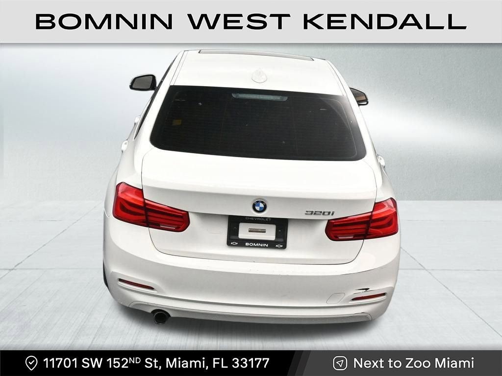 2018 BMW 3 Series 320i