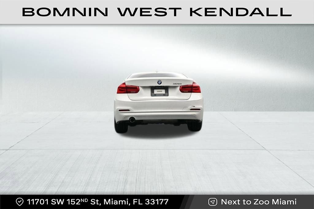 2018 BMW 3 Series 320i