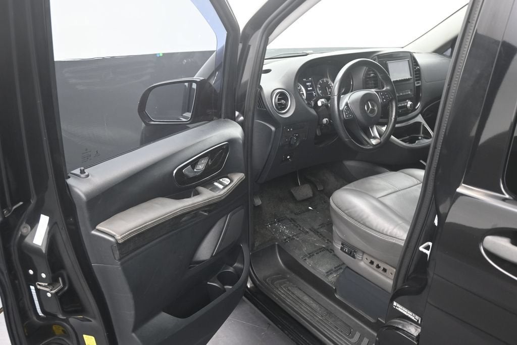 2018 Mercedes-Benz Metris STANDARD ROOF 126