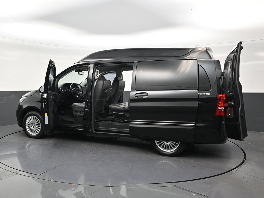 2018 Mercedes-Benz Metris STANDARD ROOF 126
