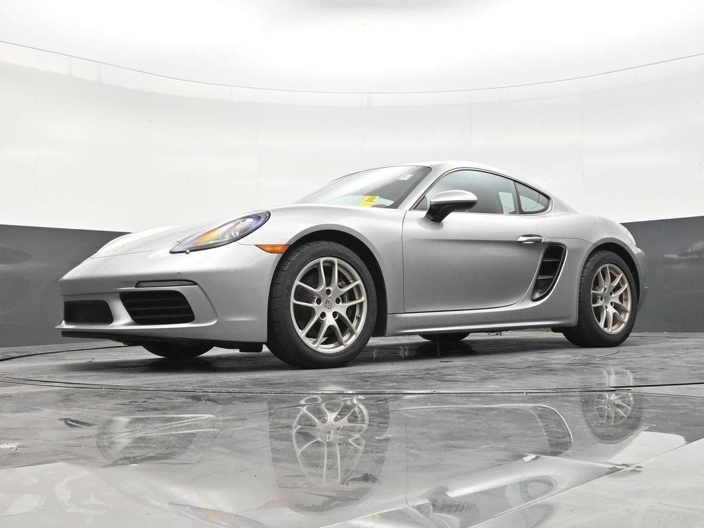 2024 Porsche 718 Cayman Style Edition