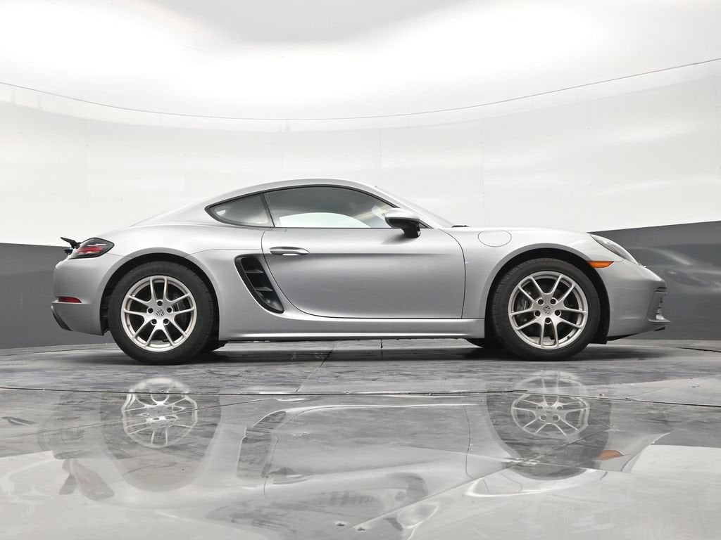 2024 Porsche 718 Cayman Style Edition