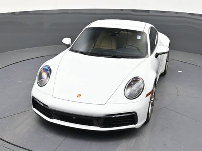 2022 Porsche 911 Carrera