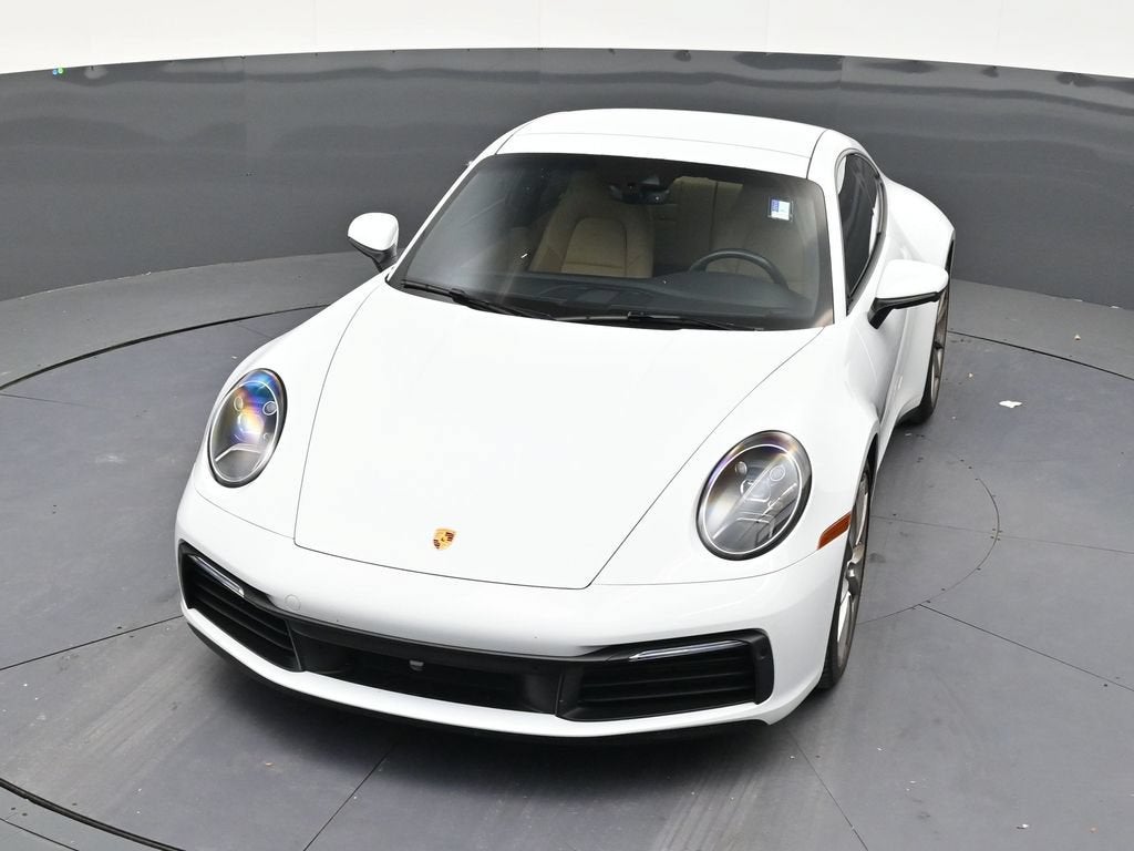 2022 Porsche 911 Carrera
