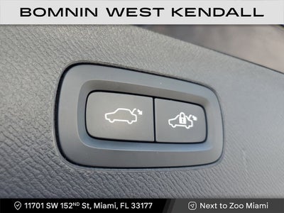 2019 Volvo XC90 R-Design