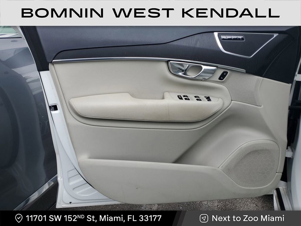 2020 Volvo XC90 Momentum