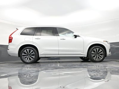 2020 Volvo XC90 Momentum