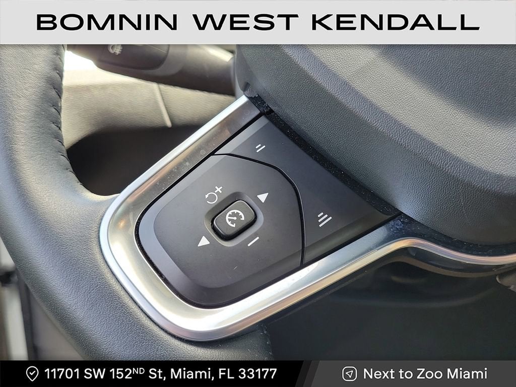 2020 Volvo XC40 Momentum