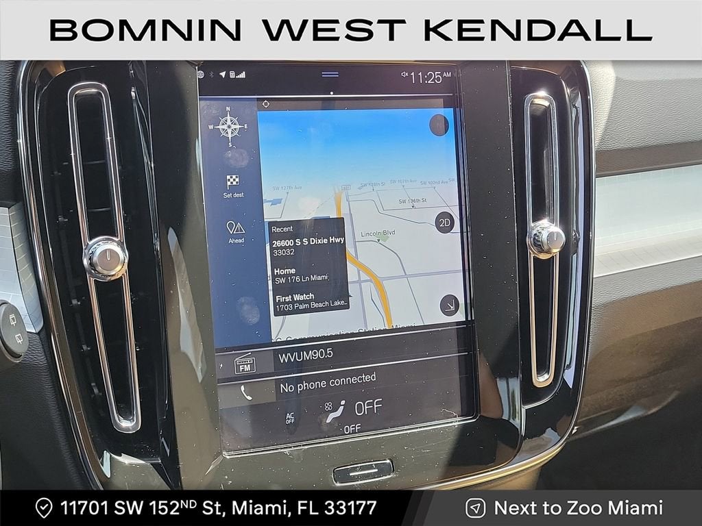 2020 Volvo XC40 Momentum