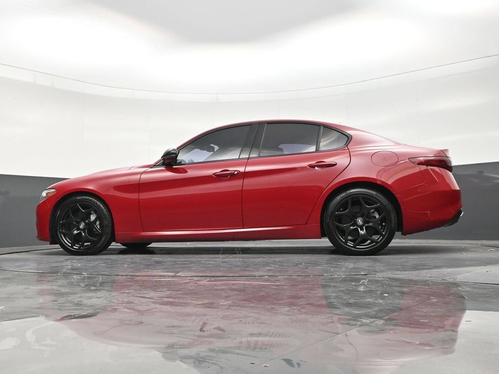 2021 Alfa Romeo Giulia RWD