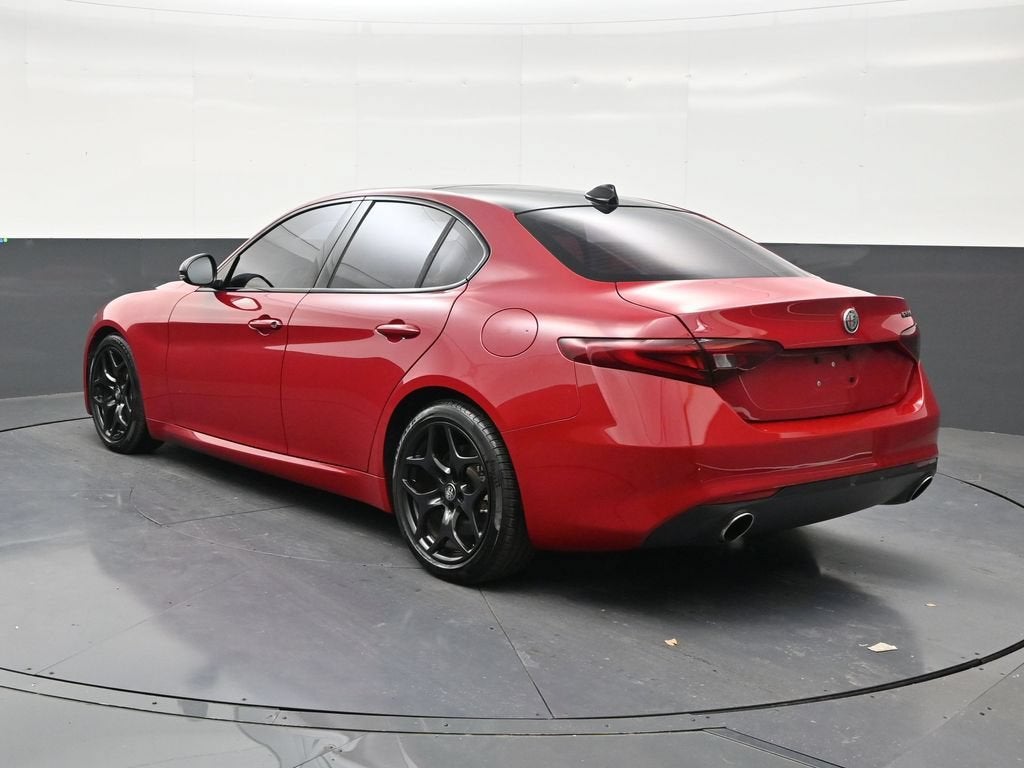 2021 Alfa Romeo Giulia RWD