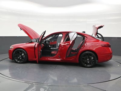 2021 Alfa Romeo Giulia RWD