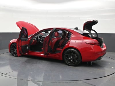 2021 Alfa Romeo Giulia RWD
