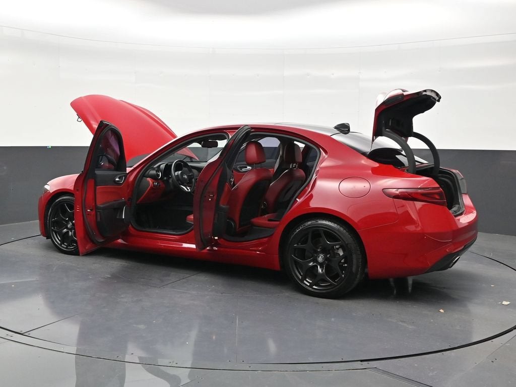 2021 Alfa Romeo Giulia RWD
