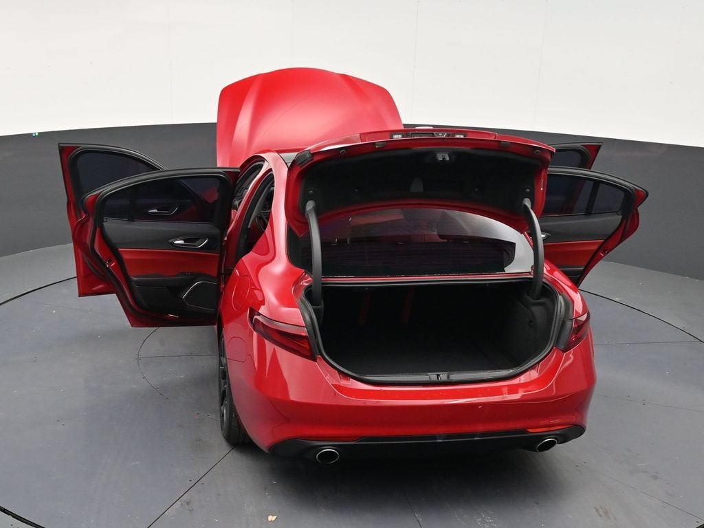 2021 Alfa Romeo Giulia RWD