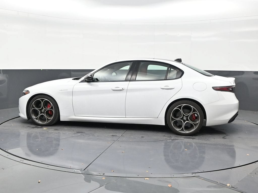 2024 Alfa Romeo Giulia Veloce
