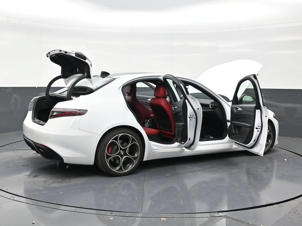 2024 Alfa Romeo Giulia Veloce