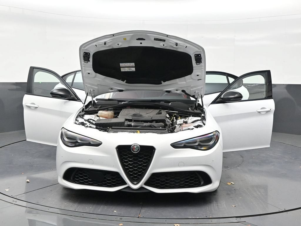 2024 Alfa Romeo Giulia Veloce