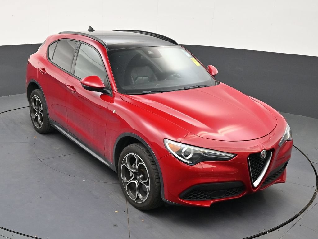 2022 Alfa Romeo Stelvio Ti AWD