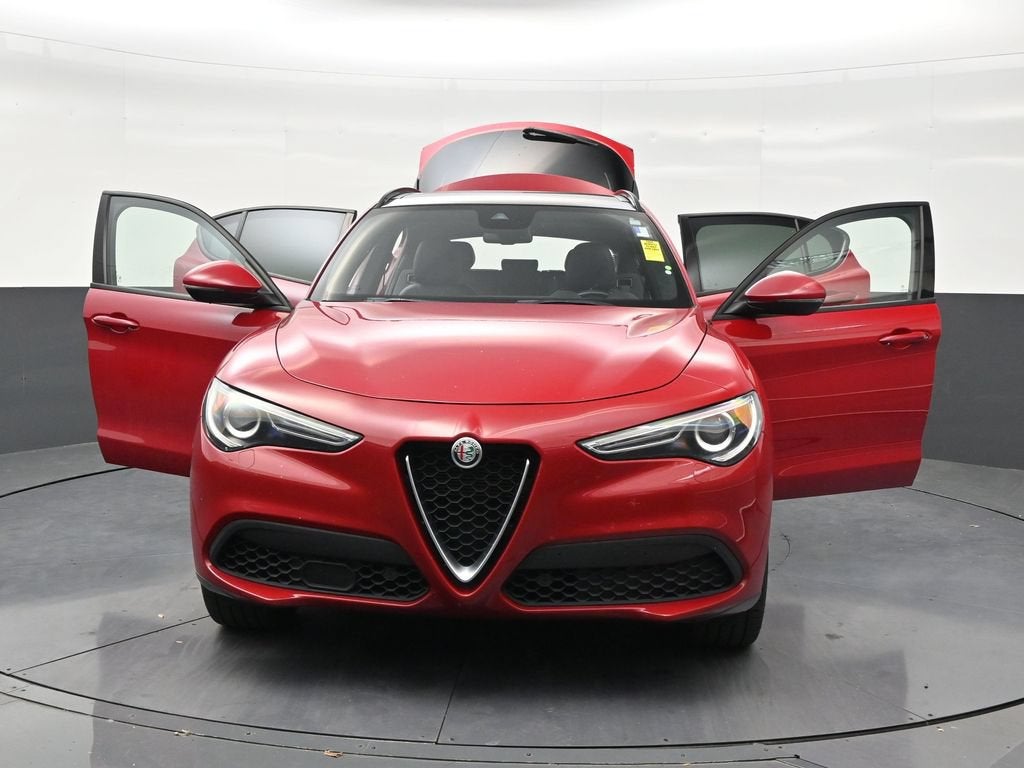 2022 Alfa Romeo Stelvio Ti AWD
