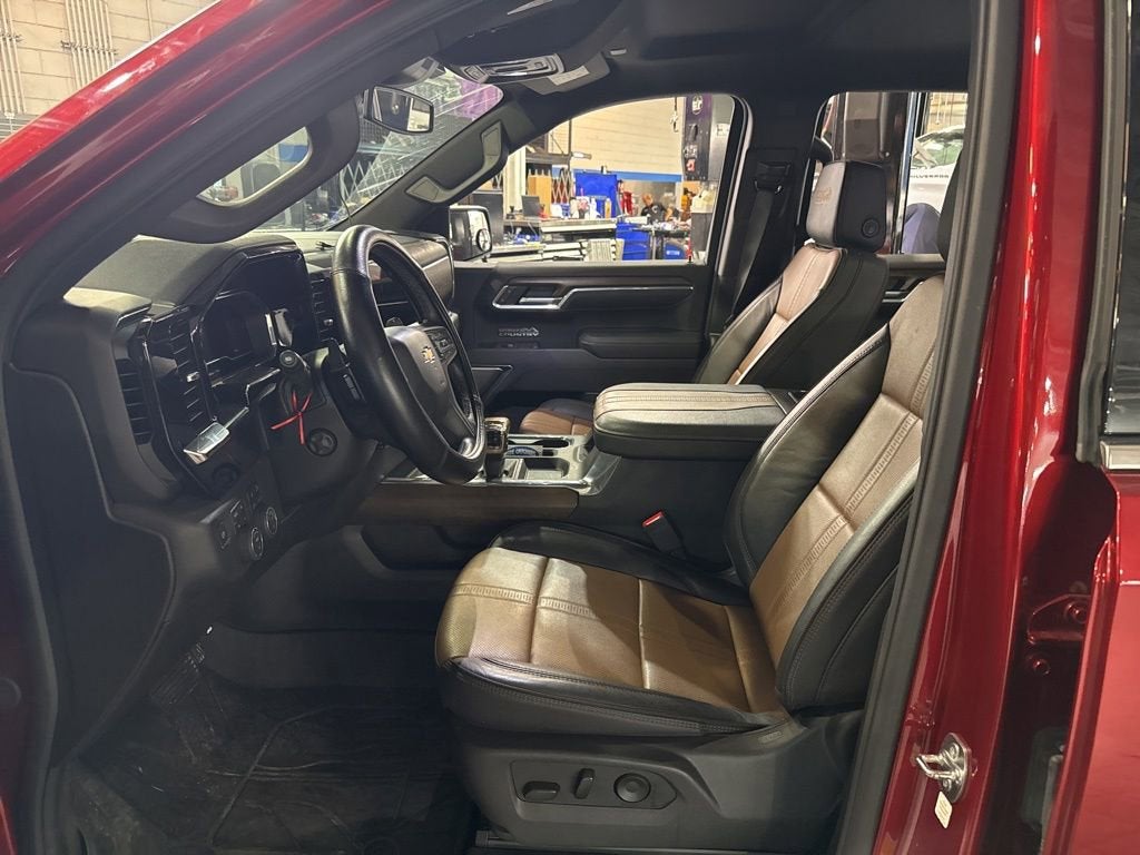 2025 Chevrolet Silverado 1500 High Country