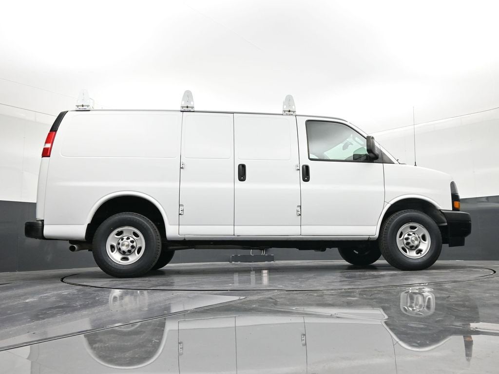 2020 Chevrolet Express Cargo 2500 RWD 2500 135"