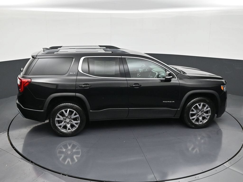 2022 GMC Acadia SLT