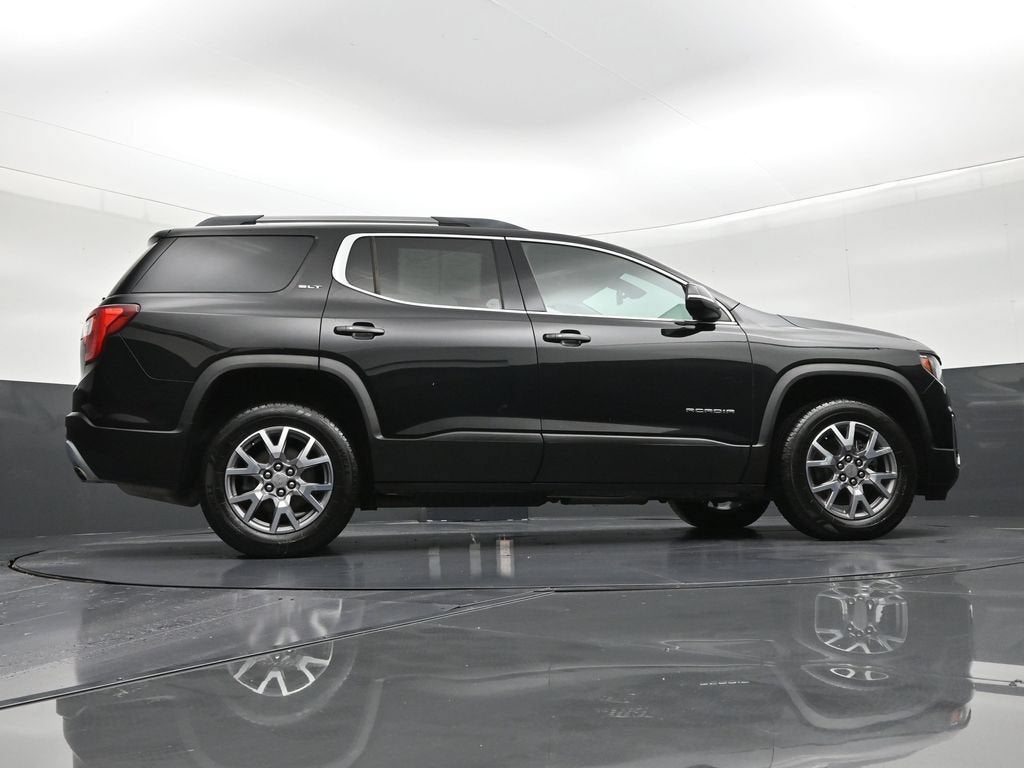 2022 GMC Acadia SLT