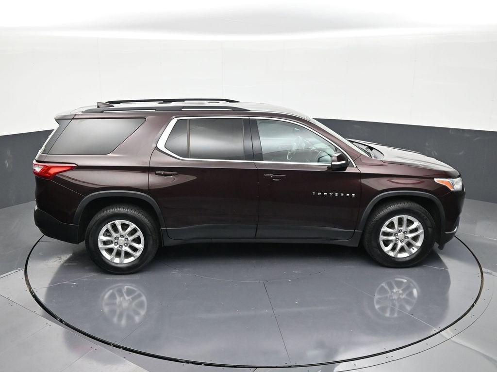 2021 Chevrolet Traverse LT Leather