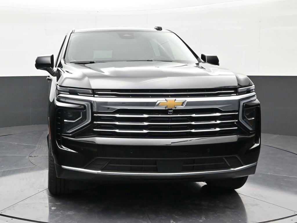2025 Chevrolet Suburban LT