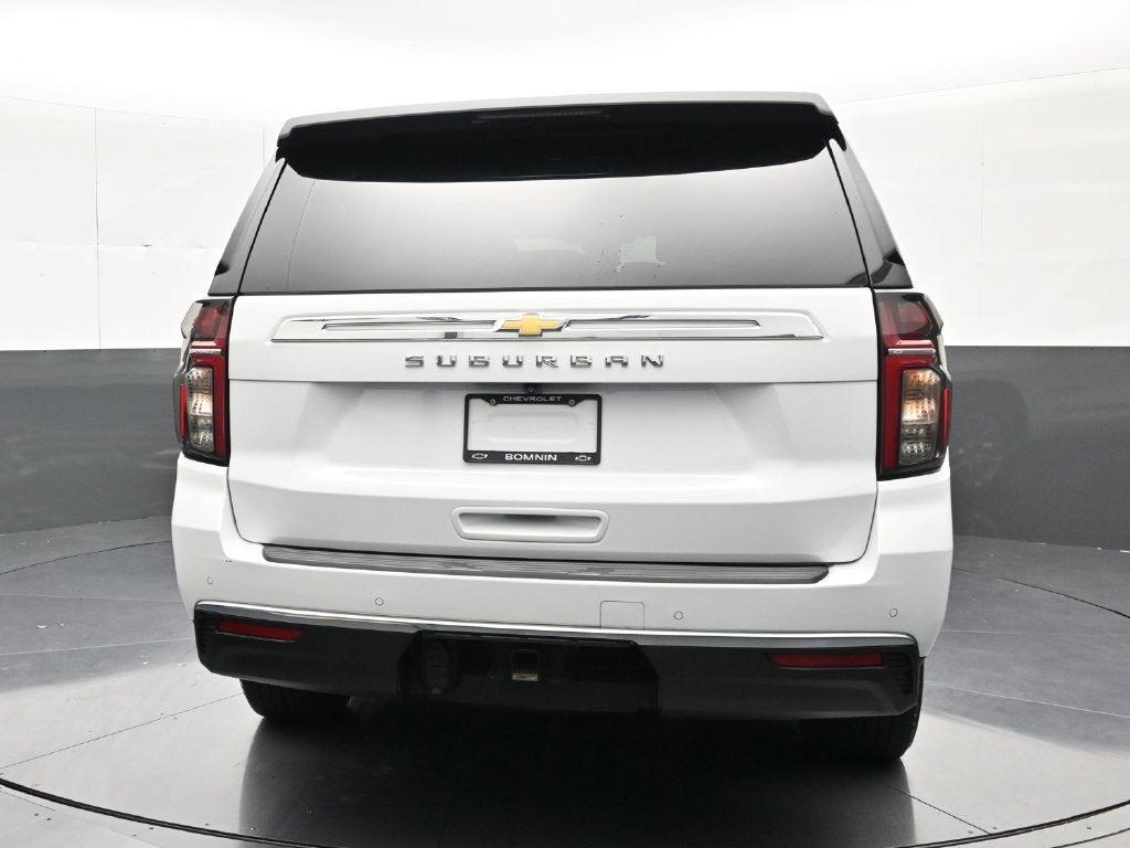 2024 Chevrolet Suburban LS