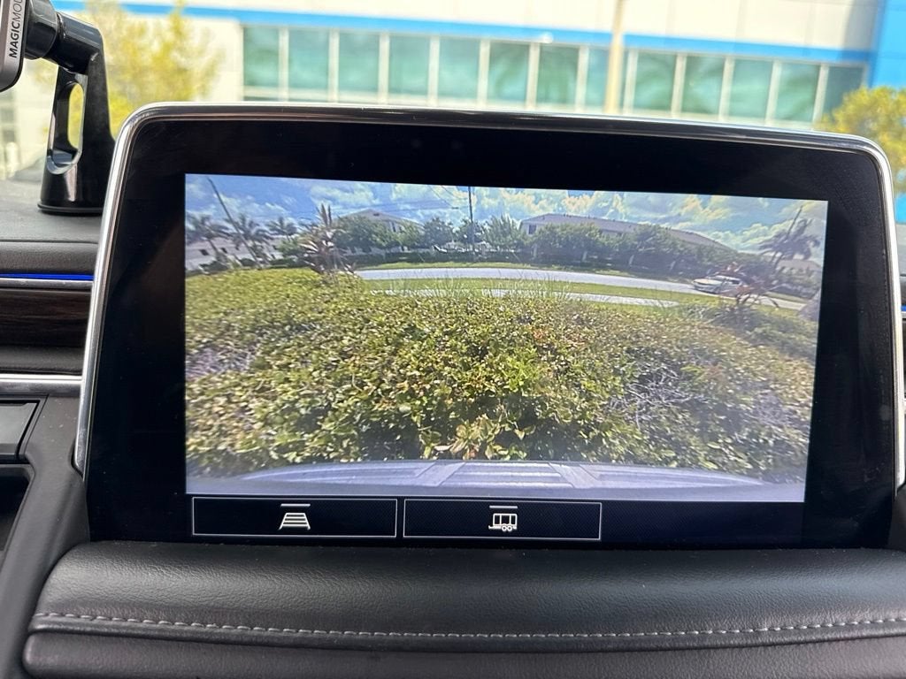 2021 Chevrolet Suburban LS