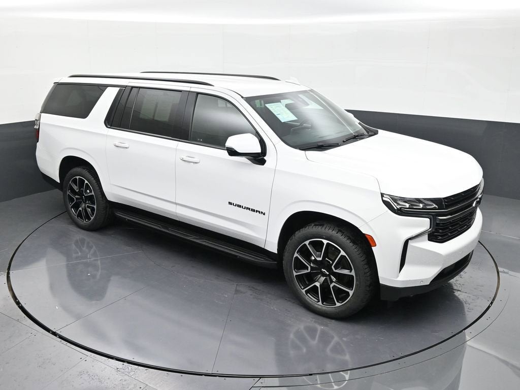 2022 Chevrolet Suburban RST