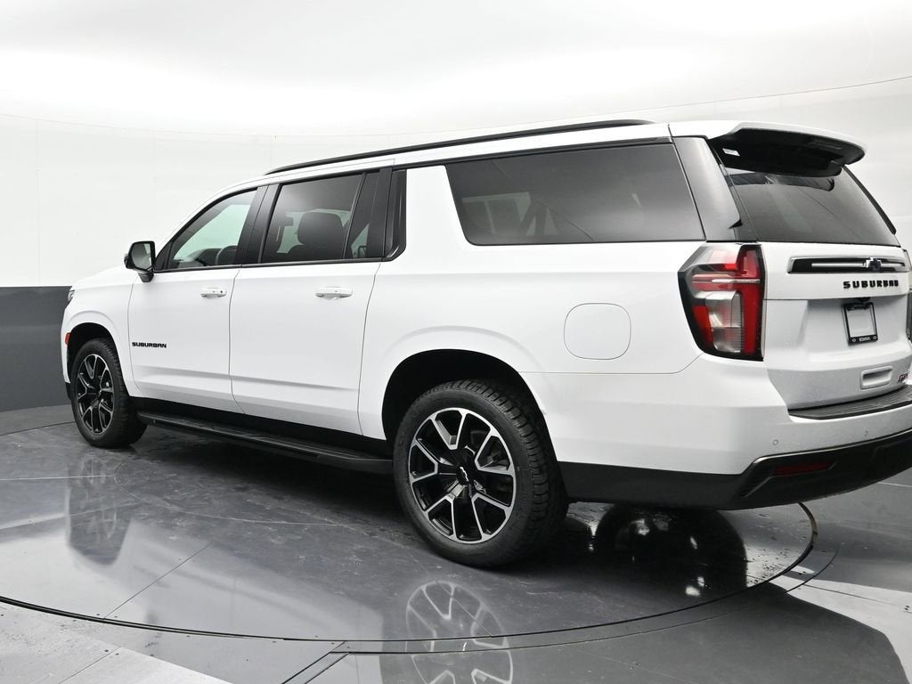 2022 Chevrolet Suburban RST