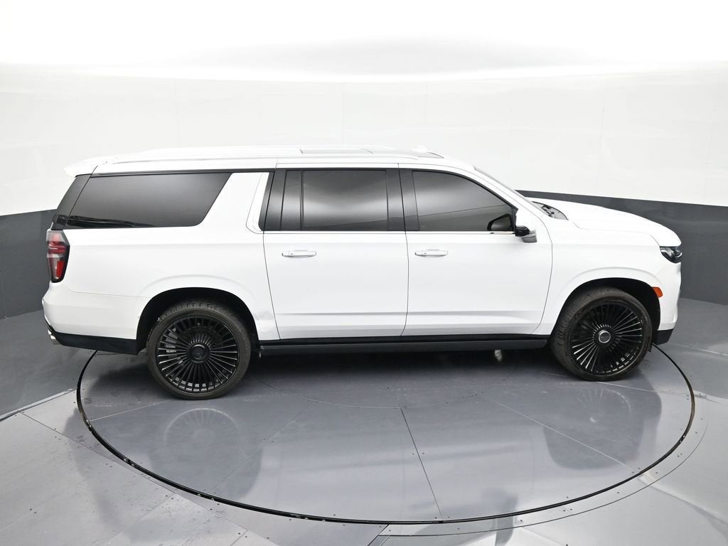 2021 Chevrolet Suburban High Country